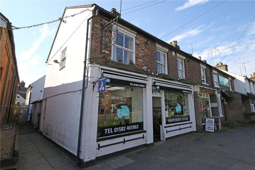 Southdown Road, Harpenden, Hertfordshire 2 bed flat £275,000