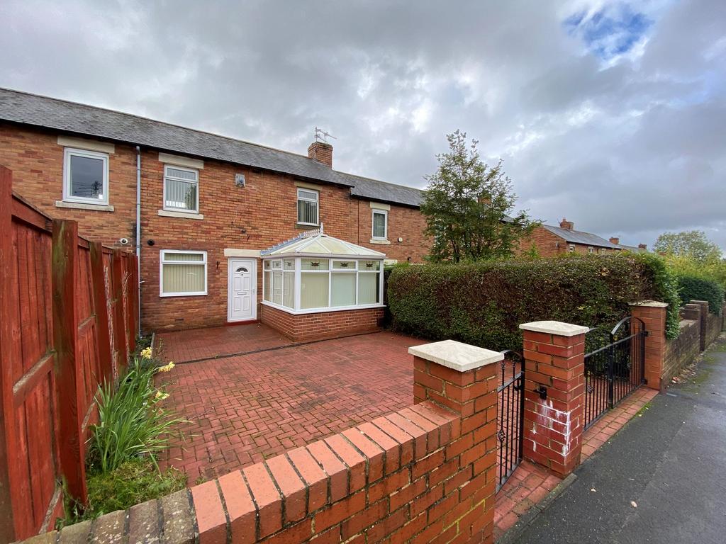 Windsor Road, Birtley, Chester Le Street, County Durham, DH3 1JU 2 bed