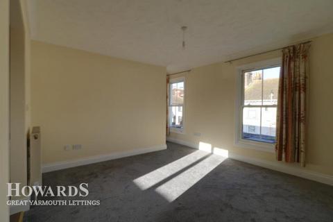 2 bedroom apartment to rent, Albion Road, Great Yarmouth