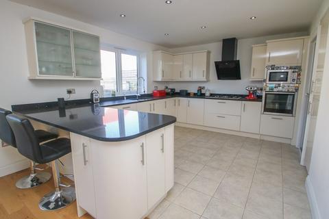 3 Great Eastern Road, Hockley, SS5 4BX