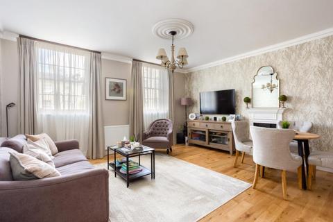 2 bedroom apartment for sale, Egham, Surrey
