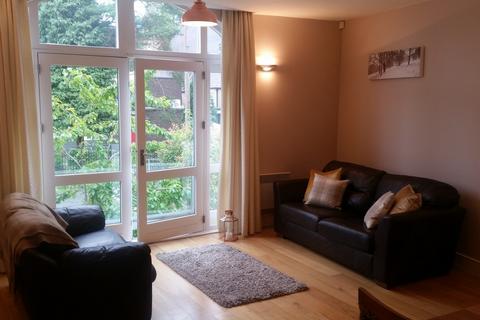 2 bedroom apartment to rent, St Clements Road , Chorlton