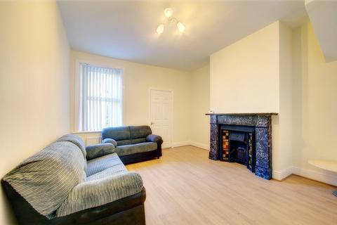 2 bedroom flat to rent, Doncaster Road, Sandyford, Newcastle upon Tyne