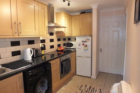 1 bedroom ground floor flat to rent - Alma Road, Eton Wick