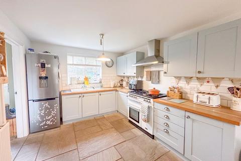 4 bedroom detached house for sale, Waterer Way, Shepton Mallet