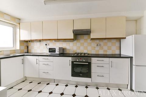 5 bedroom terraced house to rent - Corporation Street, Holloway