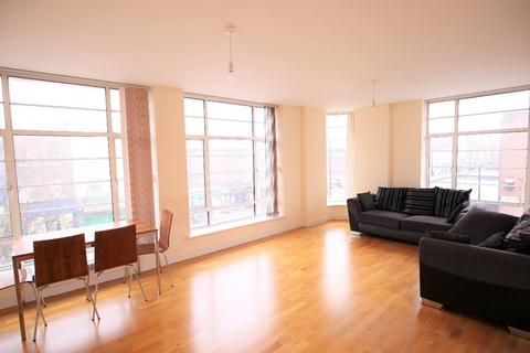2 bedroom flat to rent, London N7