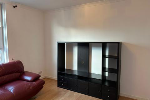 2 bedroom flat to rent, Bon Accord Terrace, City Centre, Aberdeen, AB11