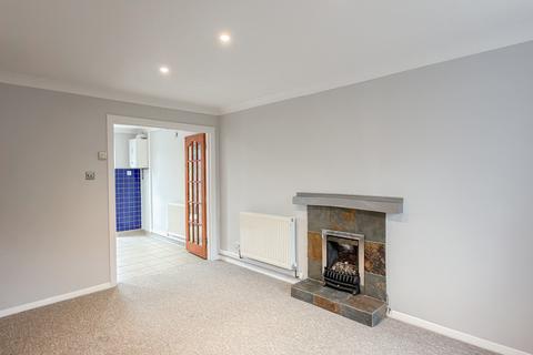 2 bedroom end of terrace house to rent, Canford Heath, Poole