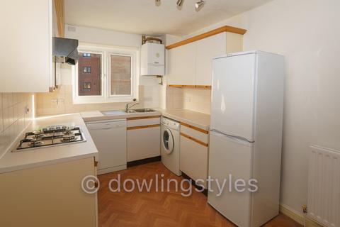 undefined, Adams Close, Surbiton KT5