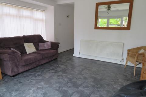 undefined, Mersea Avenue,