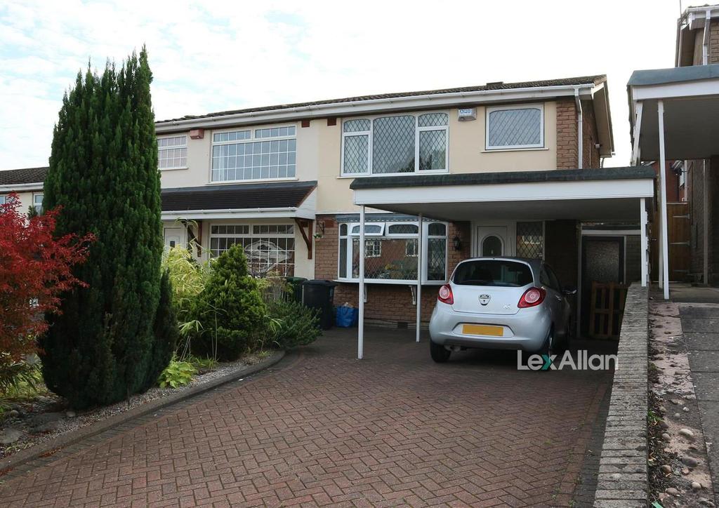Waterfall Road, Brierley Hill 3 bed semidetached house £175,000