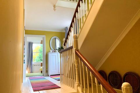 135 Bargates, Leominster, HR6 8QS