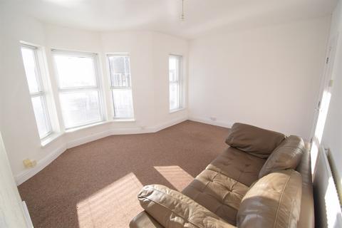 2 bedroom flat to rent, Brunswick Street, Floor, Cardiff