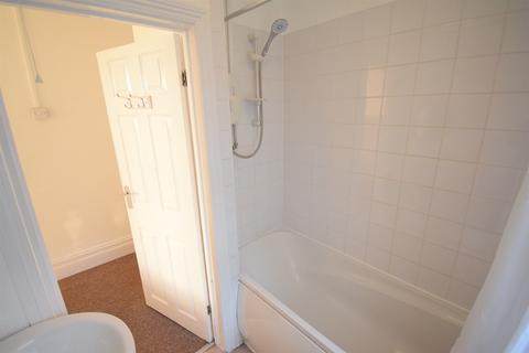 2 bedroom flat to rent, Brunswick Street, Floor, Cardiff