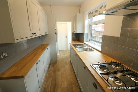 2 bedroom house to rent, Clarendon Park, Avenue Road Extension LE2