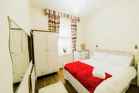 2 bedroom flat to rent - Bridge Street G5