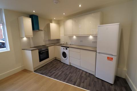 2 bedroom flat to rent, Northampton NN1