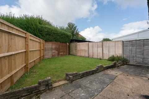 2 bedroom house for sale, Long Chaulden, Chaulden