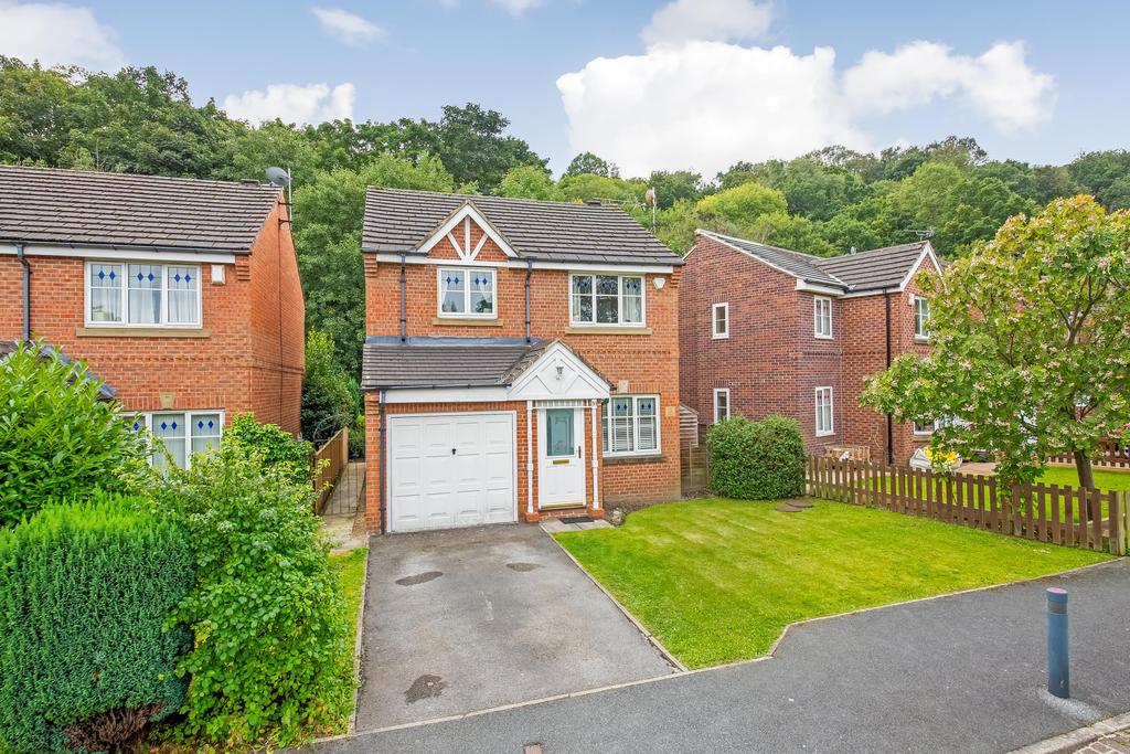 Boothroyd Drive, Meanwood, Leeds, LS6 2SL 3 bed detached house £270,000