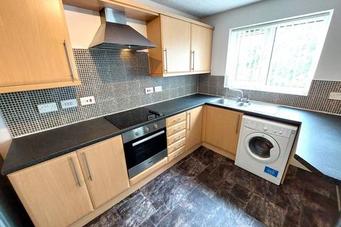 2 bedroom apartment to rent, Victoria Court, Whitefield