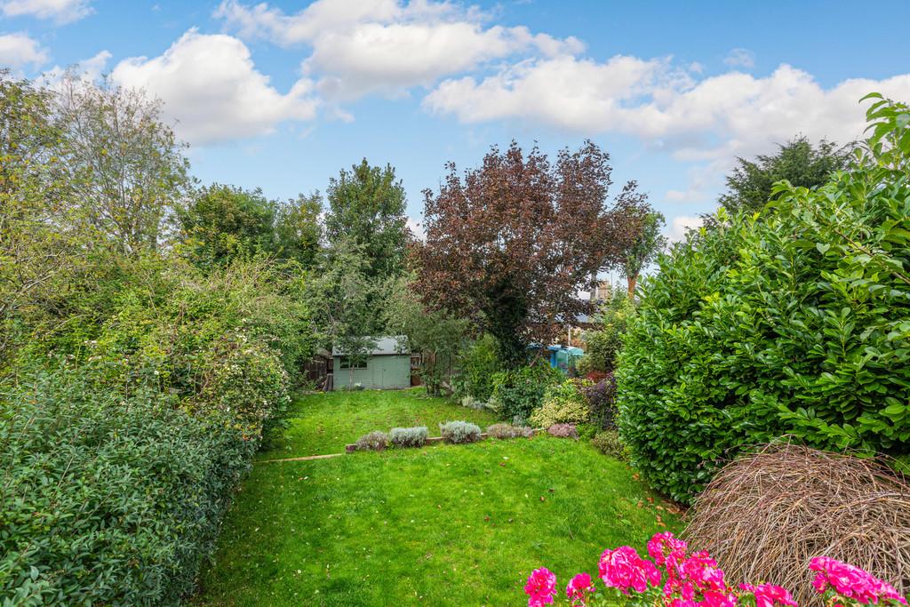 Sun Hill, Royston 2 bed terraced house £337,000