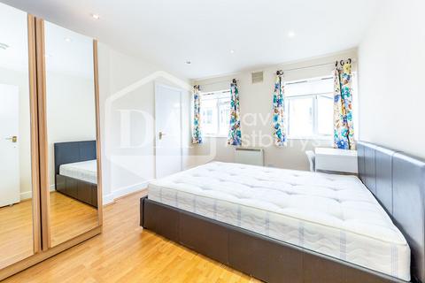 undefined, Criterion Mews, Archway, London