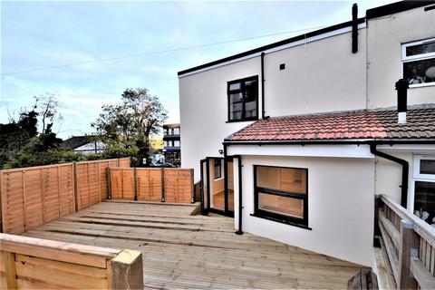4 bedroom end of terrace house for sale, Addington Road, South Croydon CR2