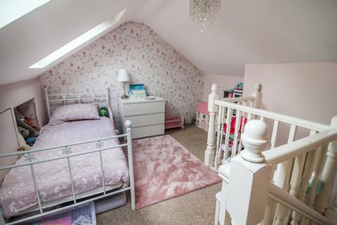 93 Beecham Road, Reading, RG30 2RB