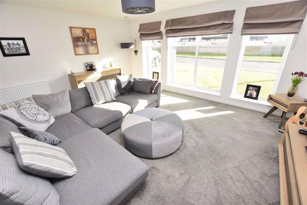 Lawrie Drive, Nairn 4 bed detached house £355,000