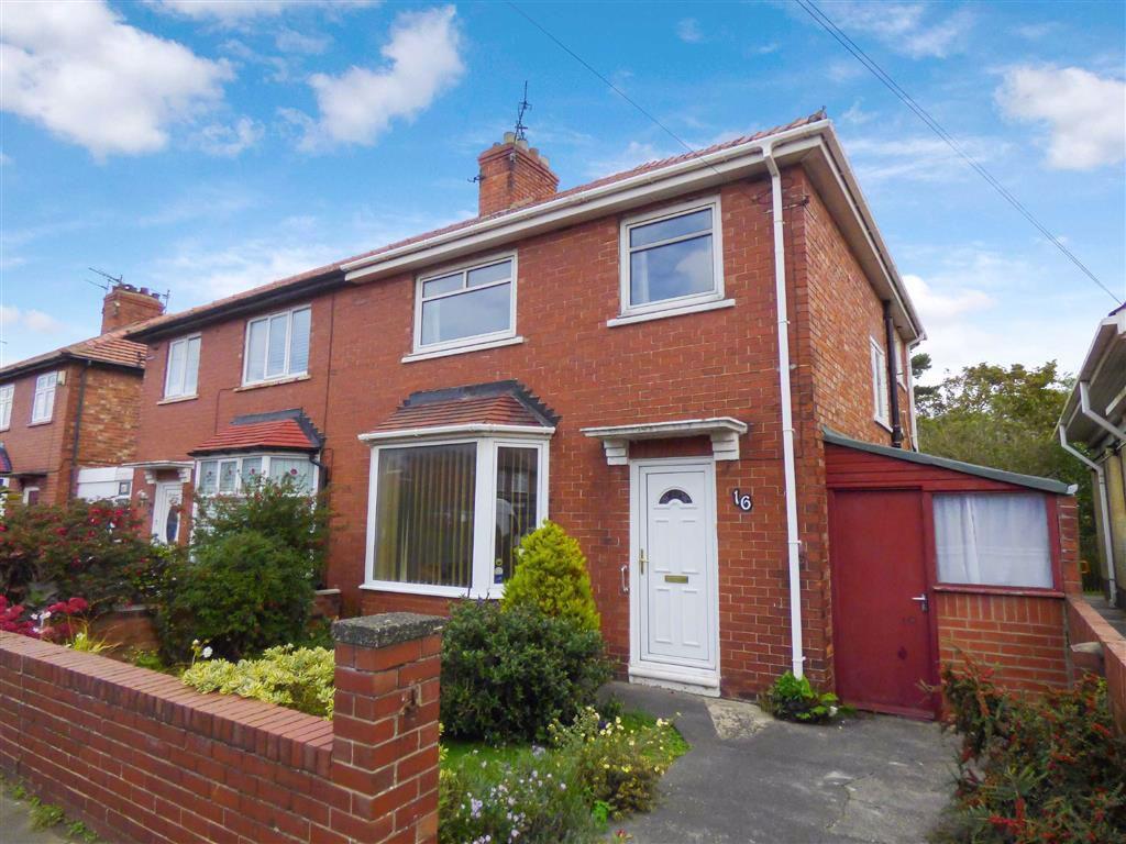 St Road, Cullercoats 3 bed semidetached house £185,000