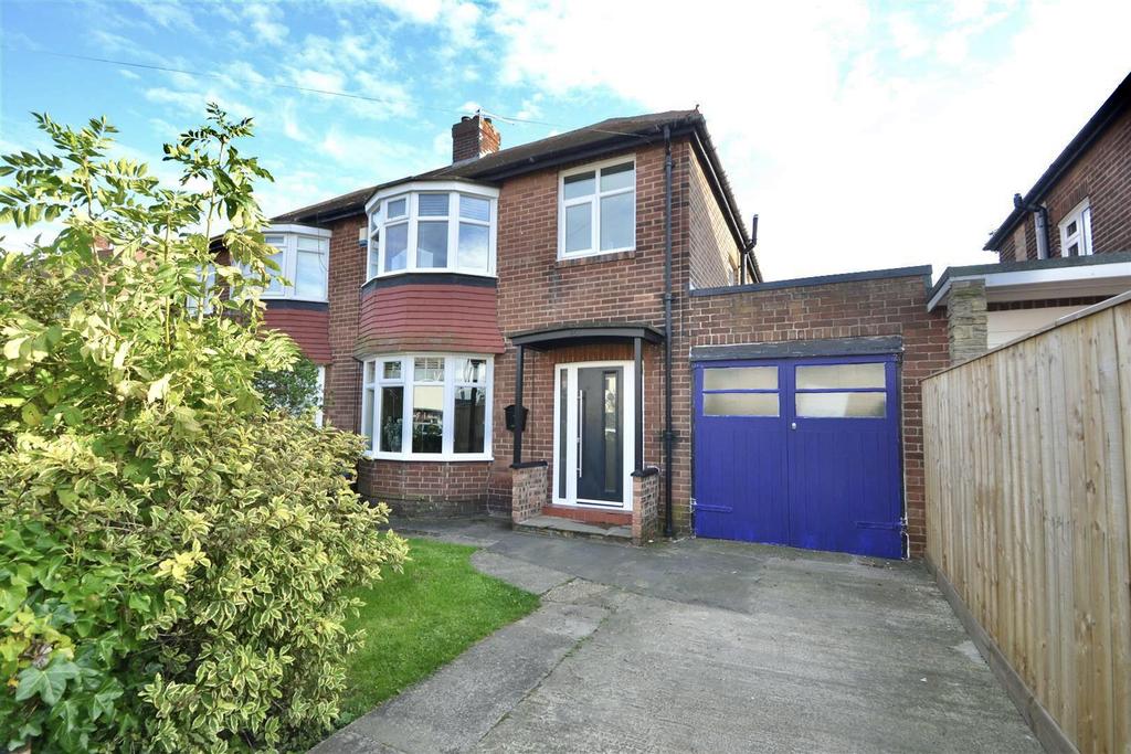 Harewood Crescent, West Monkseaton 3 bed semidetached house £250,000