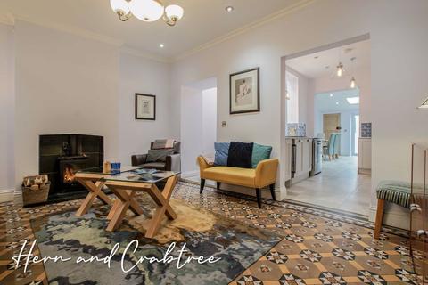 16 Bargoed Street, Cardiff, CF11 7AF