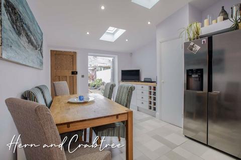 16 Bargoed Street, Cardiff, CF11 7AF