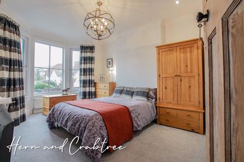 16 Bargoed Street, Cardiff, CF11 7AF