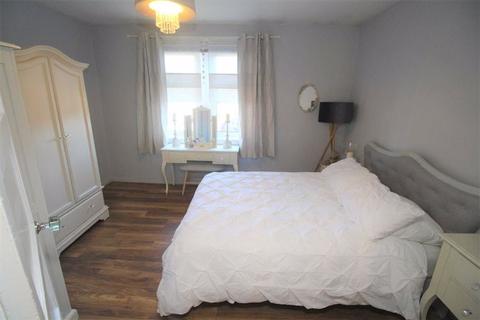 34 Ailsa Road, Gourock, PA19 1DU