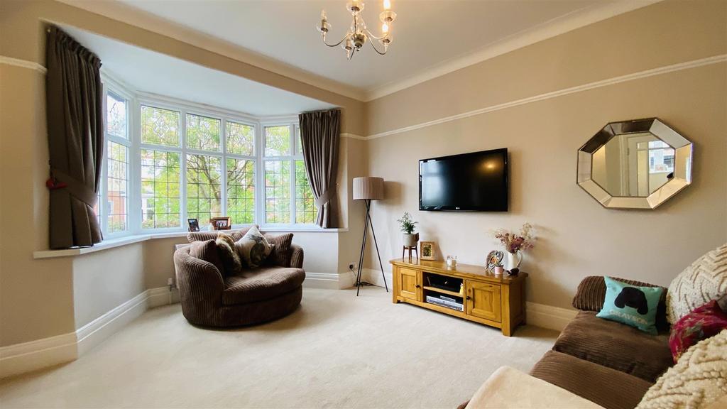 Wynyard Square, Sunderland 3 bed semidetached house £240,000