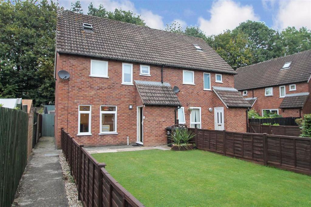 Jockey Fields, Ludlow 3 bed semidetached house £215,000