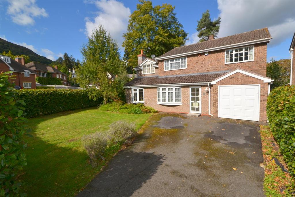 Tennyson Drive, Malvern 5 bed detached house £450,000