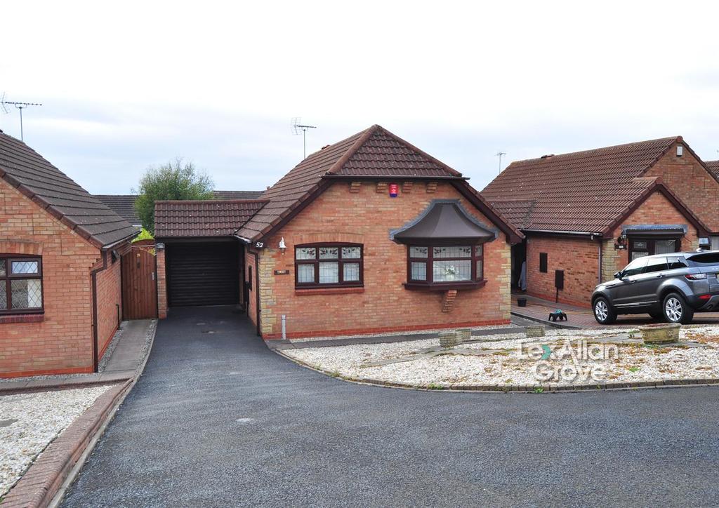 Higgs Field Crescent, Cradley Heath 2 bed detached bungalow £245,000