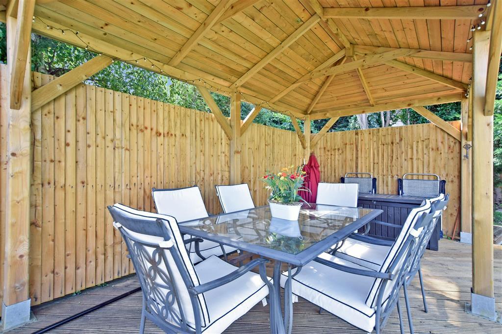 External Lifestyle Photograph