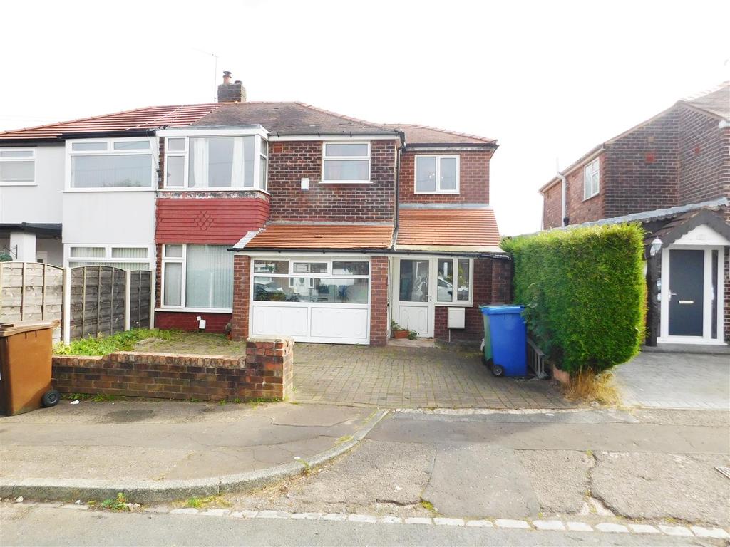 Windsor Crescent, Prestwich, Manchester 3 bed semidetached house £