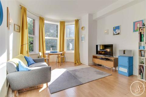 5b Westfield Terrace, Leeds, LS7 3QG