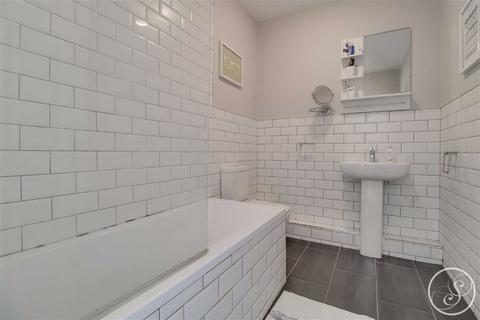 5b Westfield Terrace, Leeds, LS7 3QG