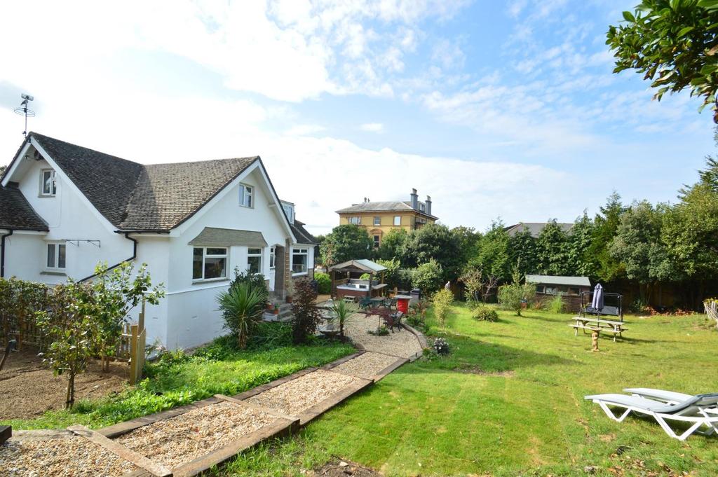 Pax, Westhill Road