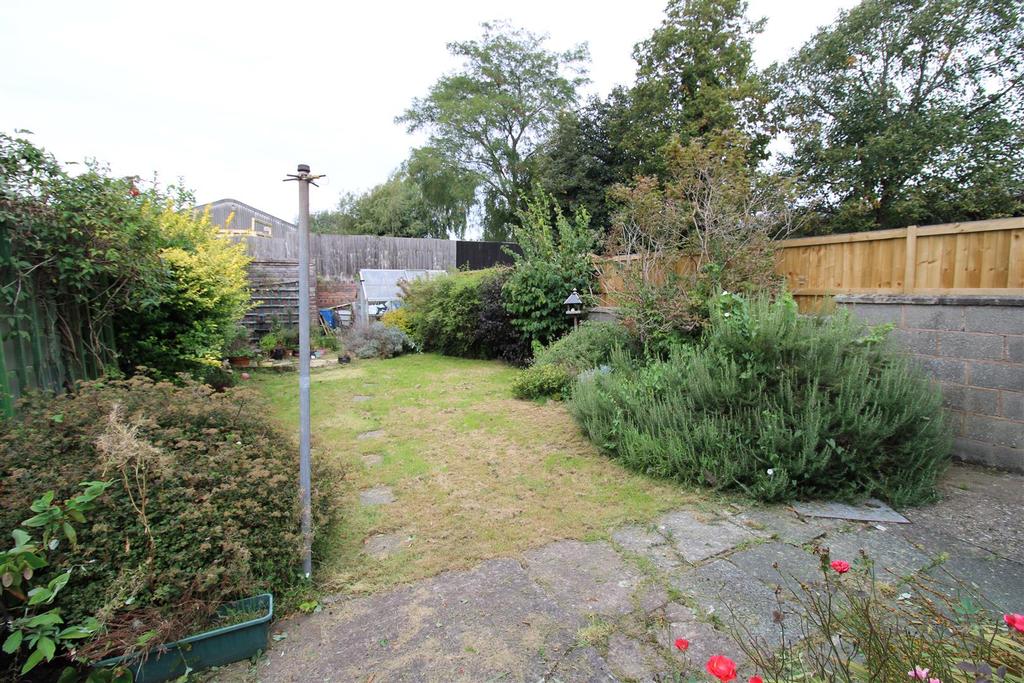 Whitchurch Road, Shrewsbury 2 bed semidetached house £140,000