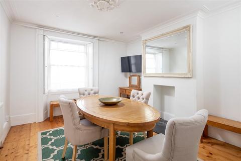 6 Bruton Place, Bristol, BS8 1JN