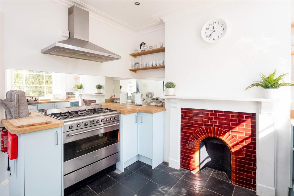 6 Bruton Place-3.jpg