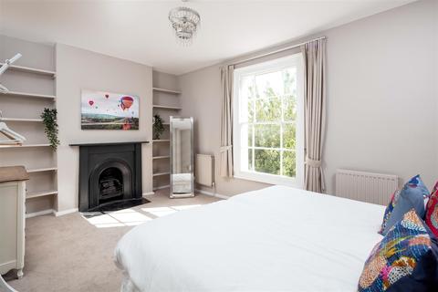 6 Bruton Place, Bristol, BS8 1JN