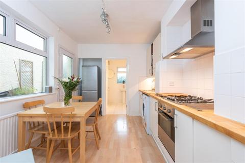 11c Grange Road, West Molesey, KT8 2PR